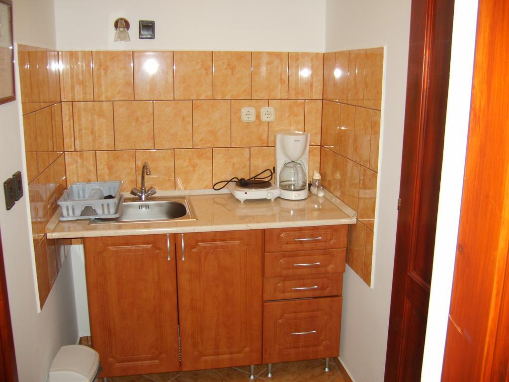 Szuts Panzio Bed & Breakfast แฟร์โตราโคส ห้อง รูปภาพ